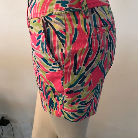 Lilly Pulitzer Callahan Shorts - Picture 7 of 12